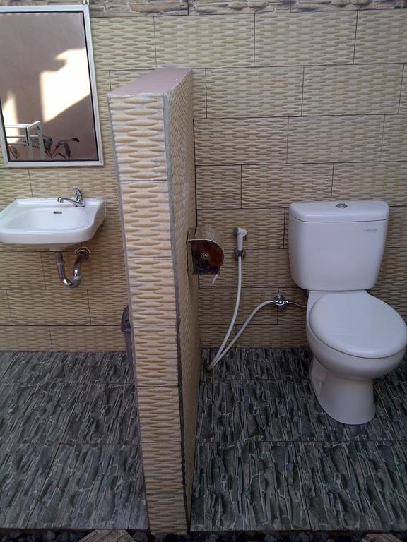 נוסה-למבונגן Kubu Sunset Guest House מראה חיצוני תמונה