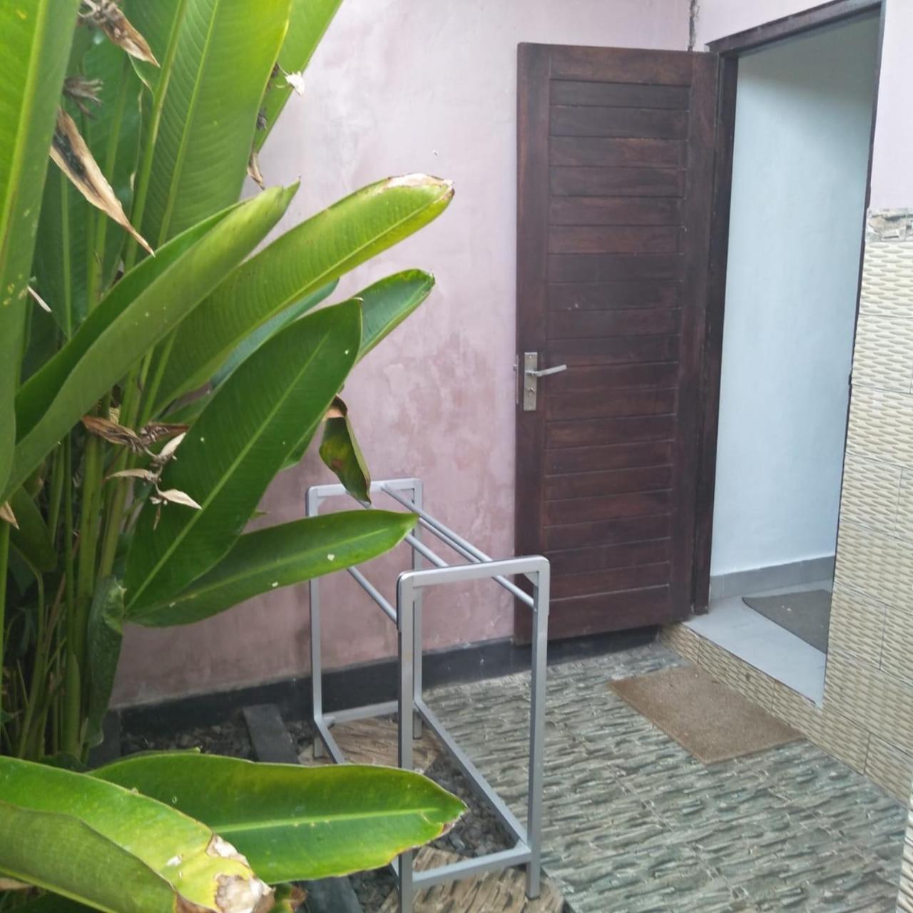 נוסה-למבונגן Kubu Sunset Guest House מראה חיצוני תמונה